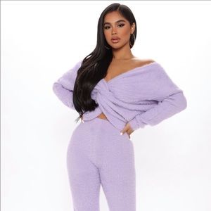 Fashion Nova Large Lavender twist back legging set